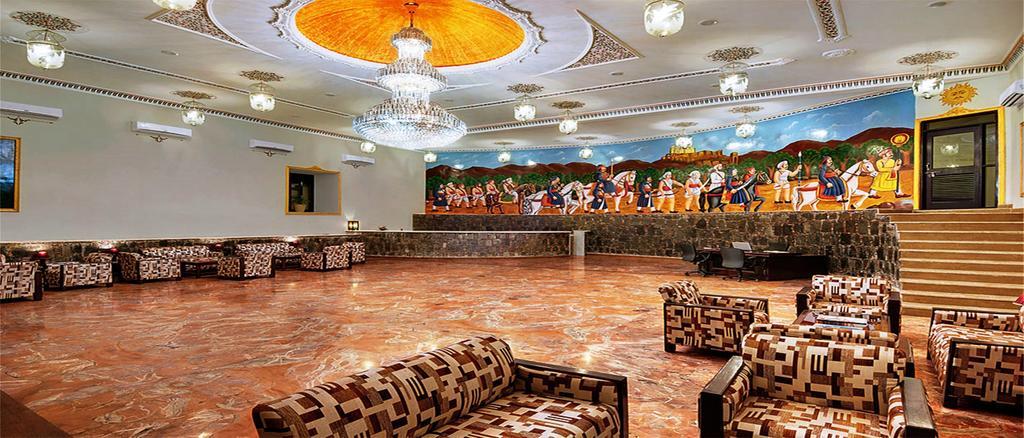 Hotel The Amargarh à Udaipur Extérieur photo