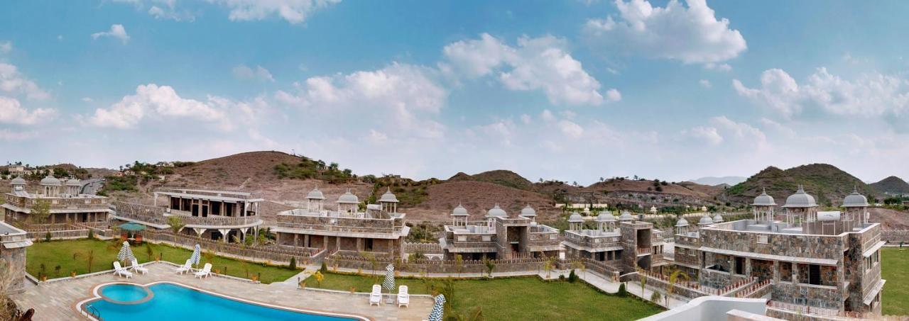 Hotel The Amargarh à Udaipur Extérieur photo